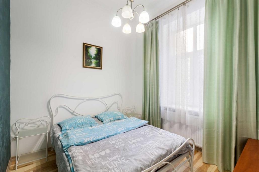 Три Кімнати Вулиця Грушевського 9 Центр Міста Львів Apartment Exterior foto